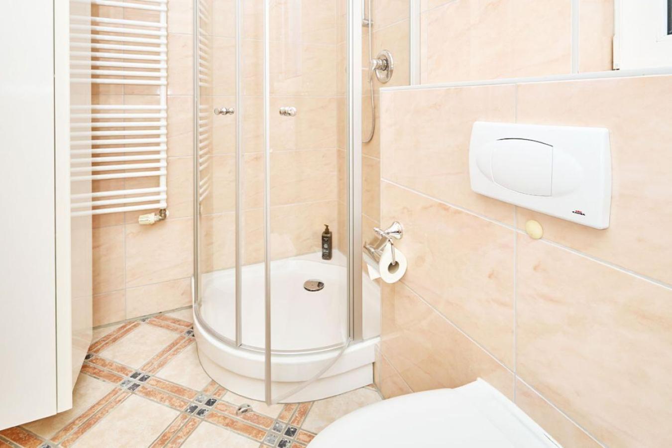 צינוביץ Strandhotel Prinz Von Preussen מראה חיצוני תמונה